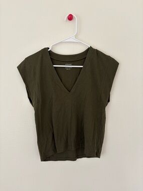 Frame Denim LE High Rise V Women's Olive Green V-Neck Tee